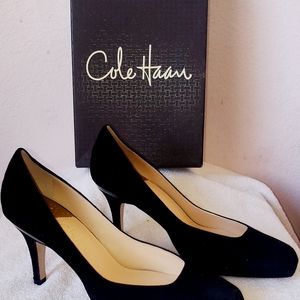 Cole Haan black suede Carma Mid Air pump Size 11.